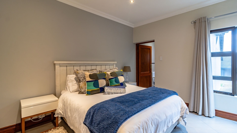 5 Bedroom Property for Sale in Oranjeville Free State